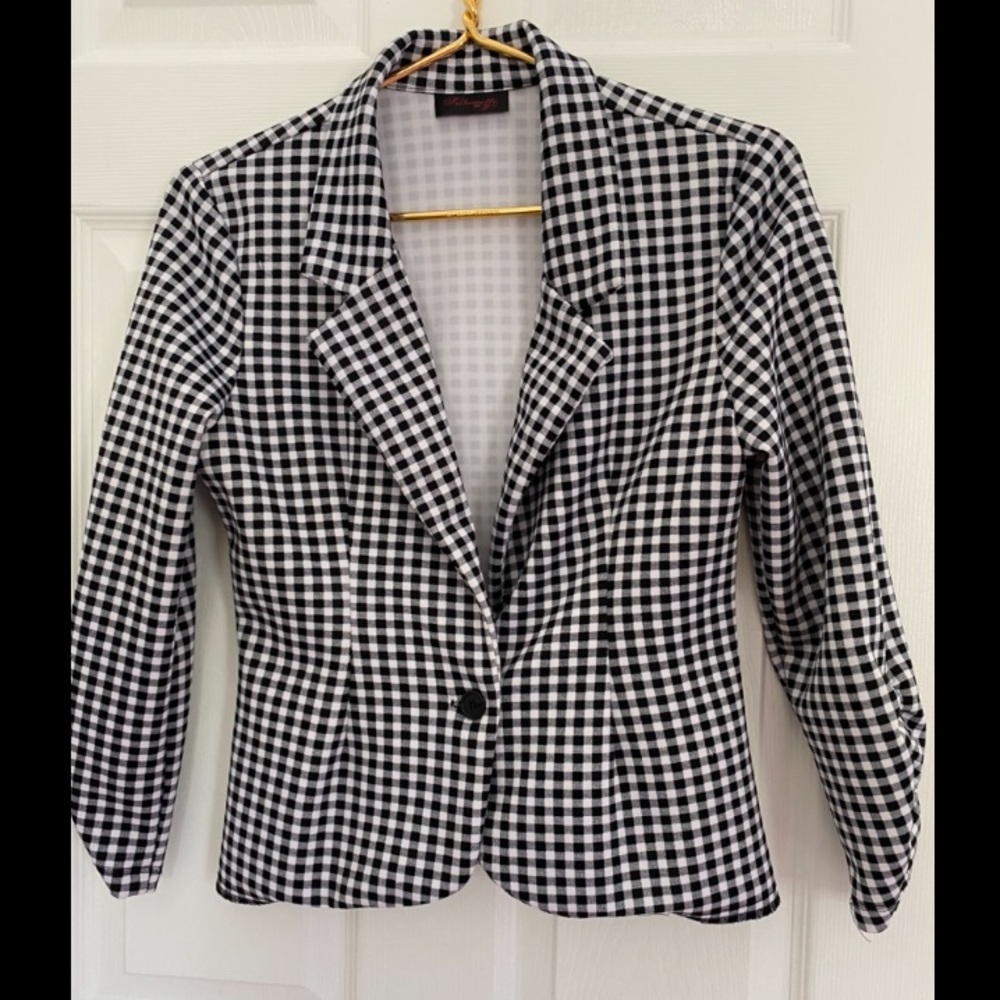 Black and white Blazer
